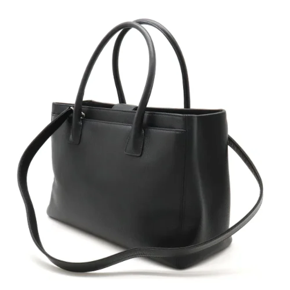 Chanel Vintage Pre-owned Leather totes Black Dames