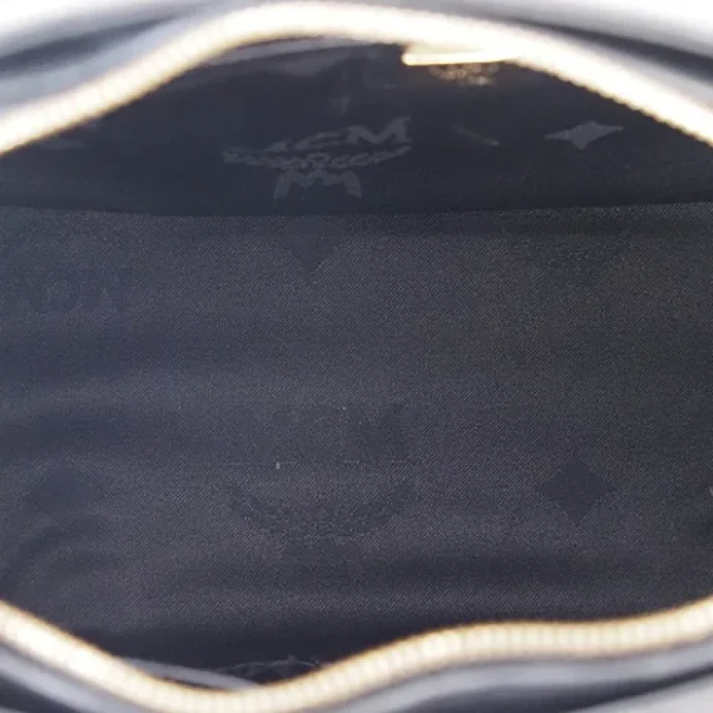 MCM Pre-owned Leather handbags Black Dames