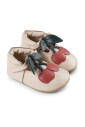 chaussures-t-bar-en-cuir-rose-avec-cerises