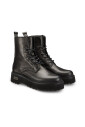 bottes-en-cuir-noir