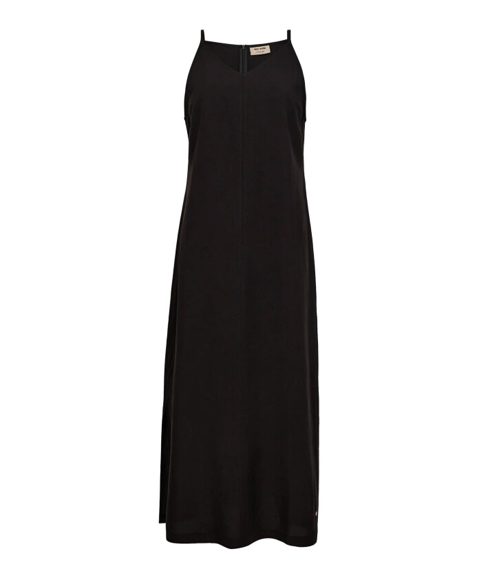 minimalistische-zwarte-jurk