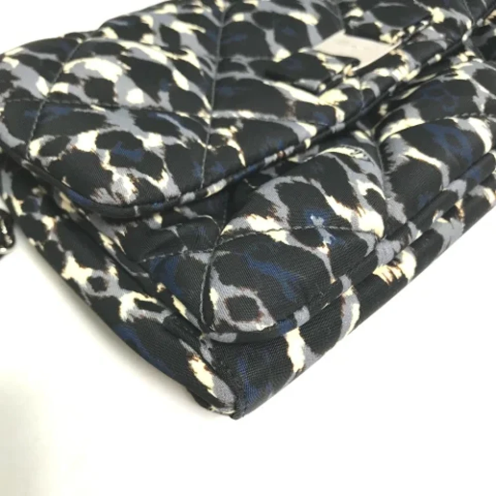 Salvatore Ferragamo Pre-owned Fabric shoulder-bags Black Dames