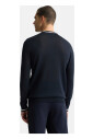 round-neck-sweater