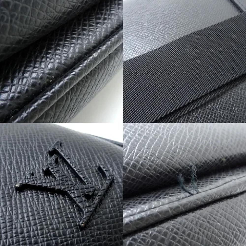 Louis Vuitton Vintage Pre-owned Leather shoulder-bags Black Heren