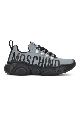 Sneakers med logotyp