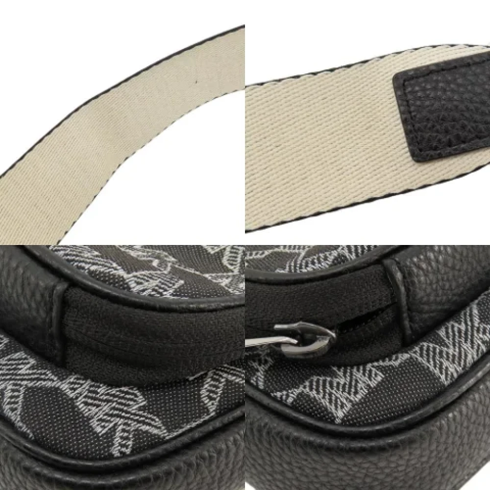 Michael Kors Pre-owned Fabric shoulder-bags Black Dames