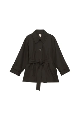 Tess Trenchcoat