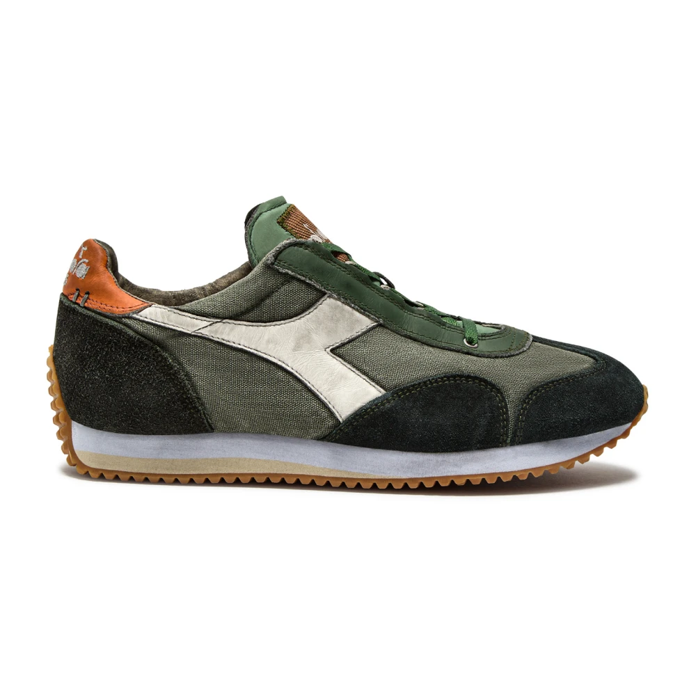 Diadora Groene Suède Sneakers Equipe Stijl Heren Schoenen