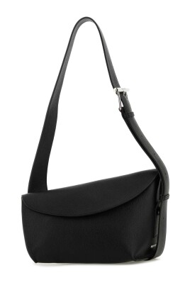 black-sling-crossbody-handbag