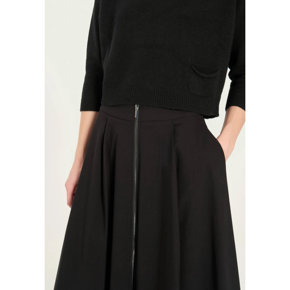 Vicario Cinque Wijd uitlopende Bengalin Rok met Voorrits Black Dames
