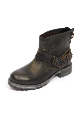 Vintage Effect Boot