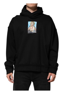 veste-a-capuche-noire-avec-cristaux