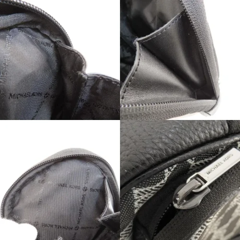 Michael Kors Pre-owned Fabric shoulder-bags Black Dames