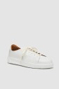 sneaker-en-daim-blanc-avec-semelle-en-caoutchouc-naturel