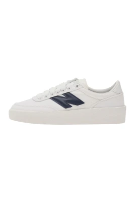 750 Sneaker