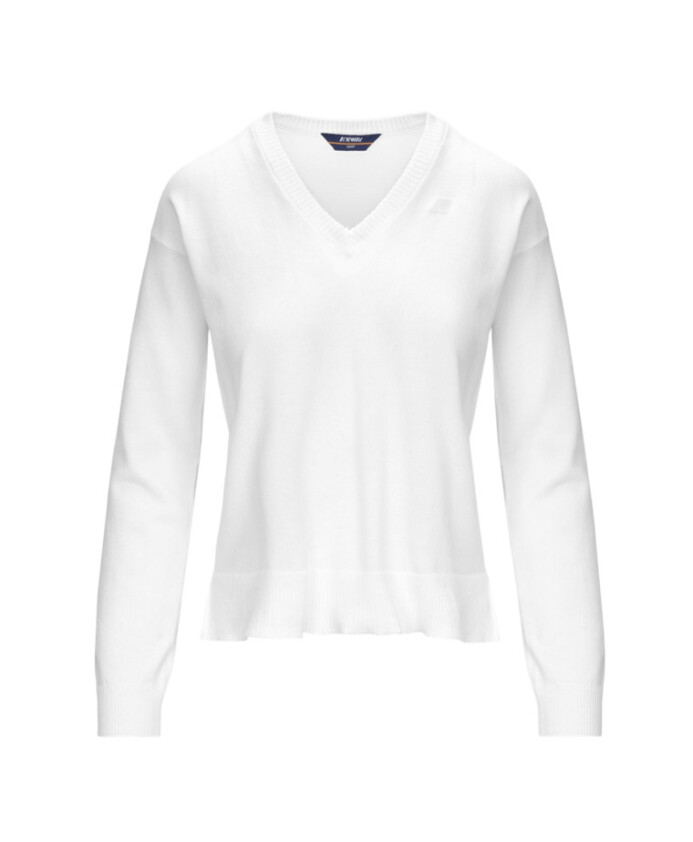 white-cropped-sweatshirt-essential-style