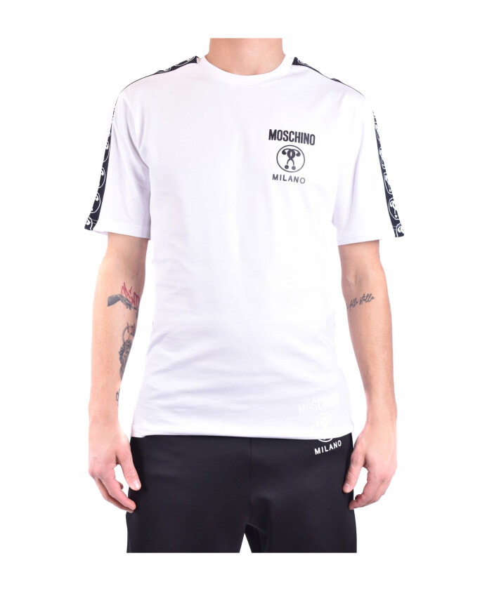 stilfulde-t-shirts-til-maend-og-kvinder