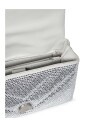 sac-a-main-de-dame-matelasse-en-argent