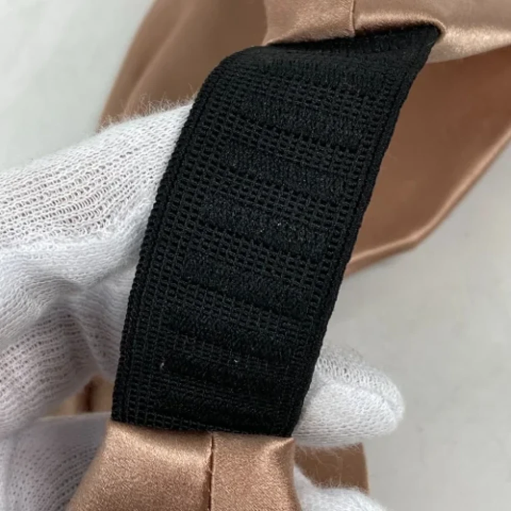 Miu Pre-owned Leather hair-accessories Pink Dames