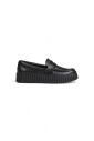 mocassin-en-cuir-noir-avec-semelle-en-caoutchouc