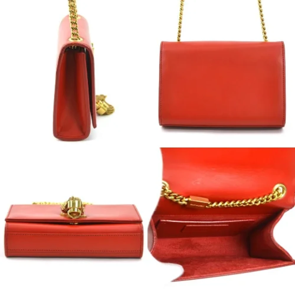 Saint Laurent Vintage Pre-owned Leather shoulder-bags Red Dames