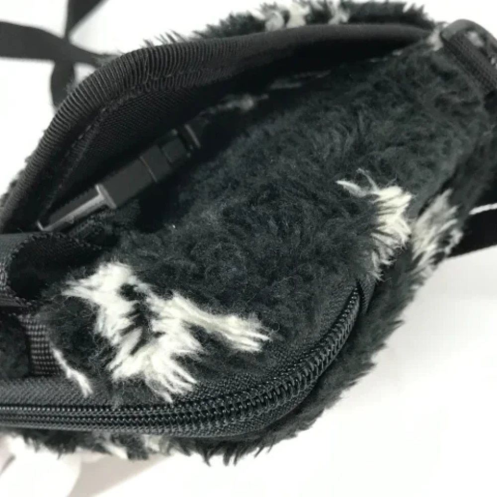 Balenciaga Vintage Pre-owned Fabric shoulder-bags Black Dames