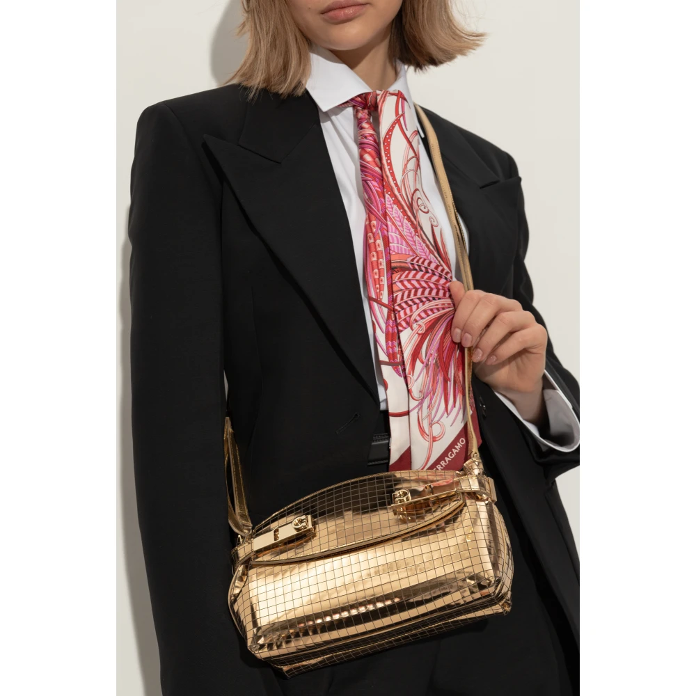 Salvatore Ferragamo Schoudertas Hug Small Yellow Dames