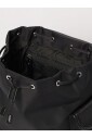 sac-a-dos-en-cuir-elegant-avec-plusieurs-compartiments