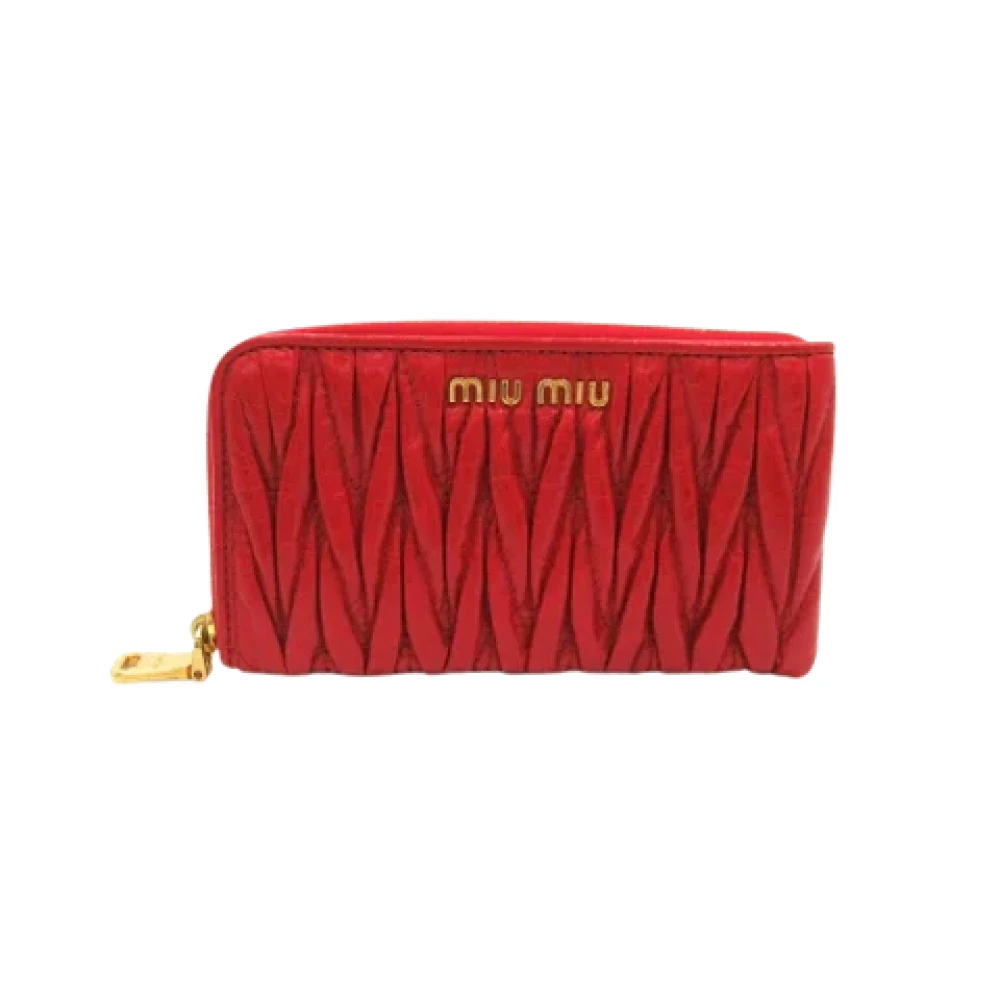 Miu Pre-owned Leather home-office Red Dames