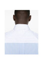 lichtblauwe-button-up-overhemd