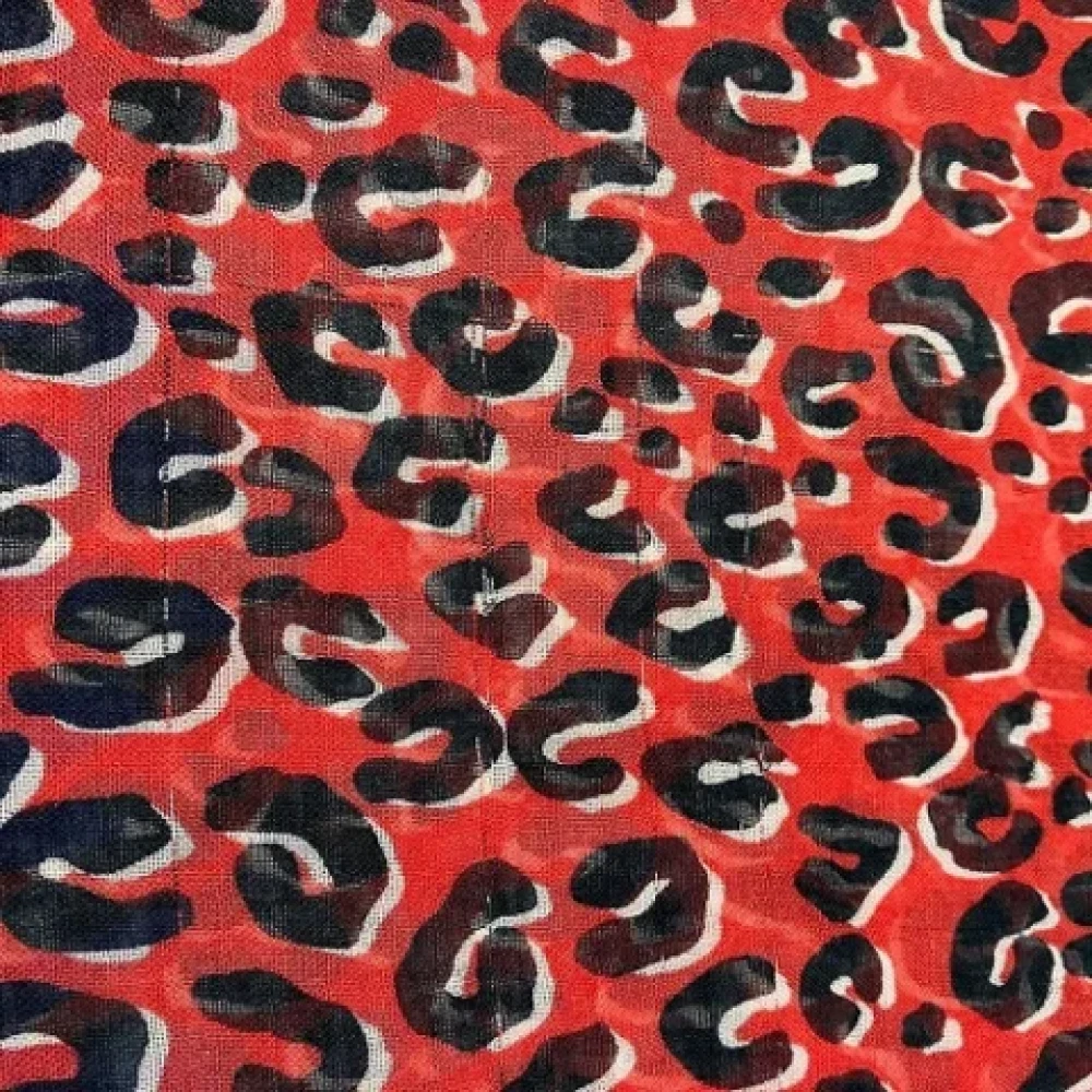 Louis Vuitton Vintage Pre-owned Silk scarves Red Dames