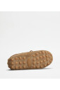 brown-boat-style-flat-shoes