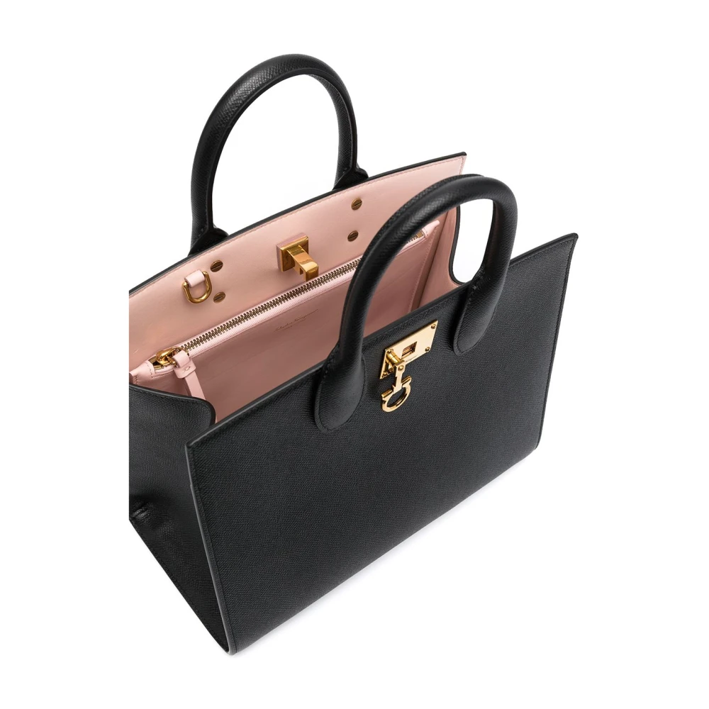 Salvatore Ferragamo Zwarte Tassen Collectie Black Dames