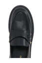 mocassins-plats-en-cuir-noir-avec-clous-platines