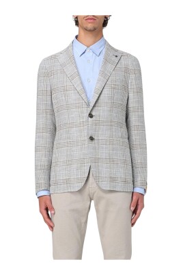 classic-single-breasted-blazer