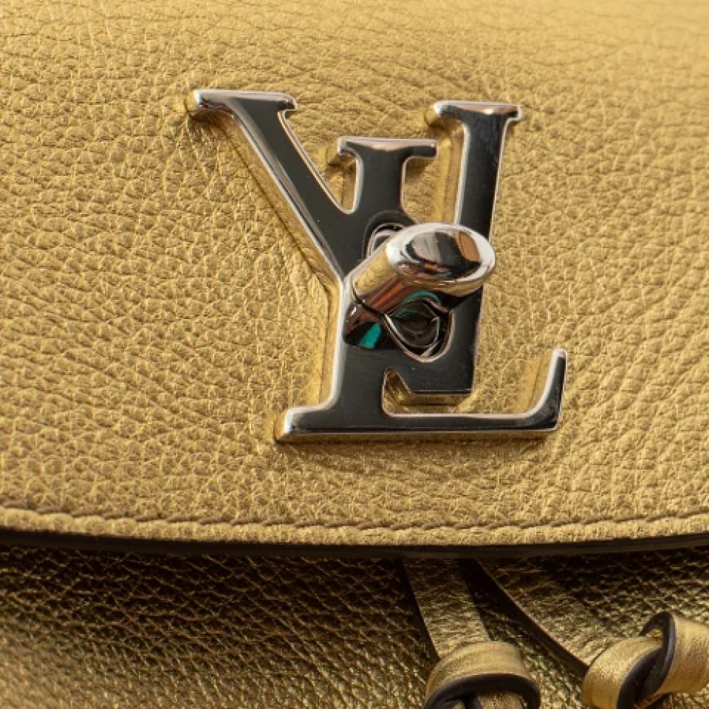 Louis Vuitton Vintage Pre-owned Leather backpacks Yellow Dames