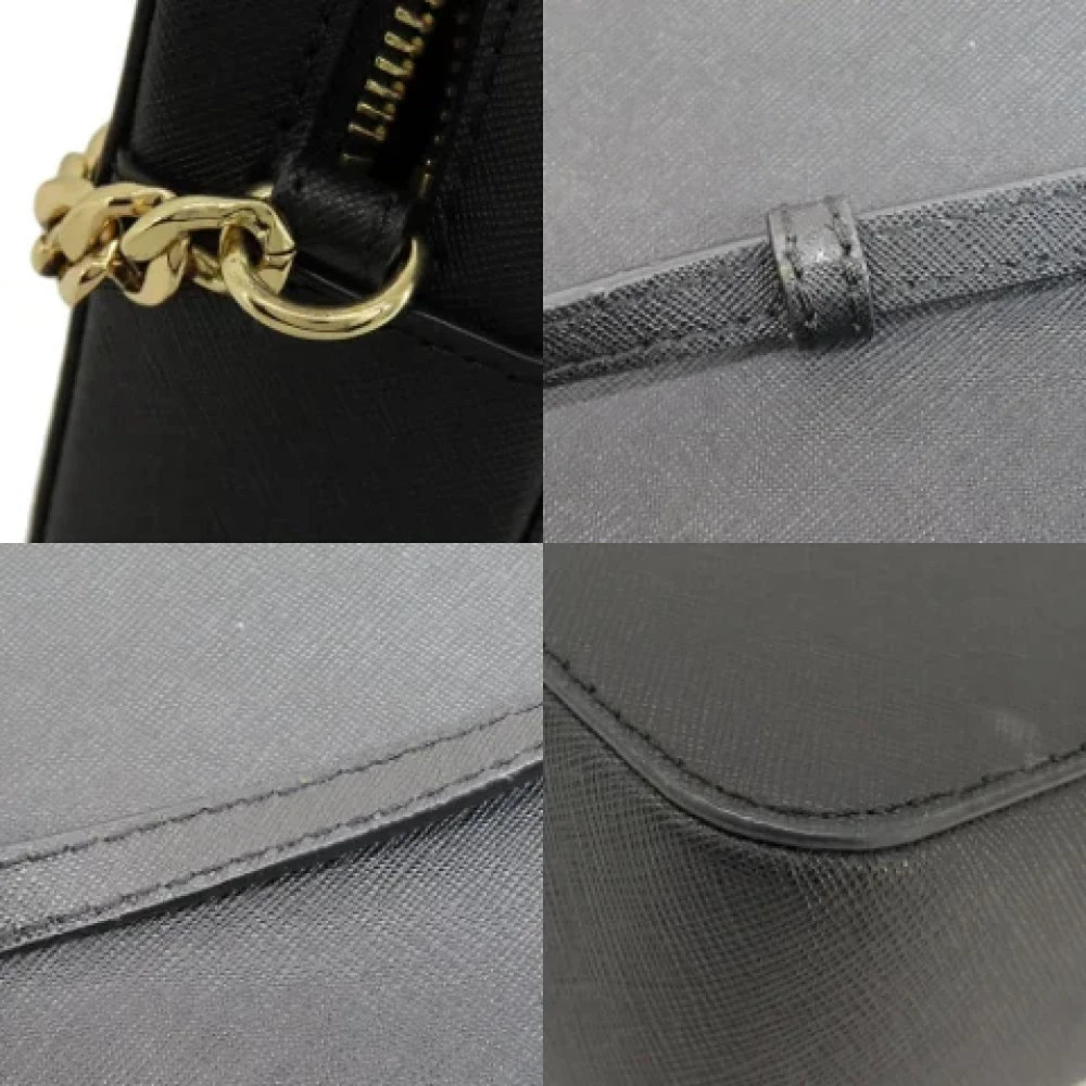 Michael Kors Pre-owned Plastic shoulder-bags Black Dames