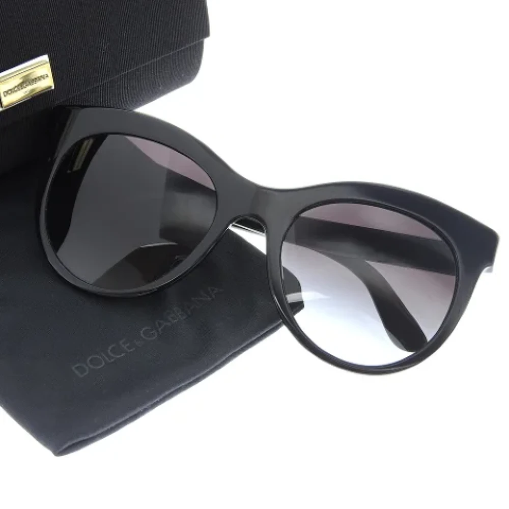 Dolce & Gabbana Pre-owned Plastic sunglasses Black Dames