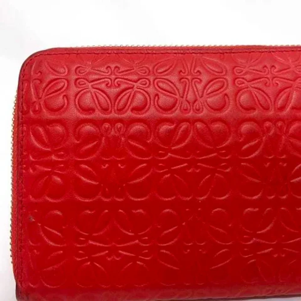 Loewe Pre-owned Leather wallets Red Dames