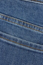 jeans-en-denim-classiques-pour-un-usage-quotidien