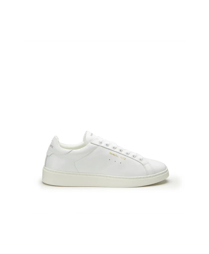 chaussures-plates-blanches-modele-elegant