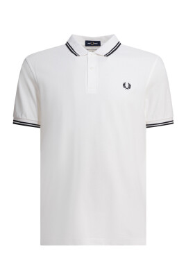 white-polo-shirt-with-wing-tip-collar