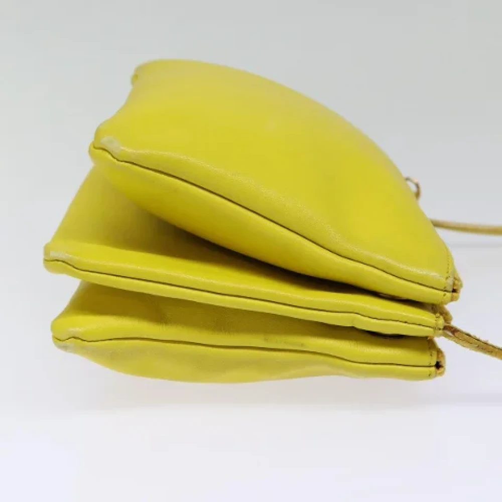 Celine Vintage Pre-owned Leather celine-bags Yellow Dames
