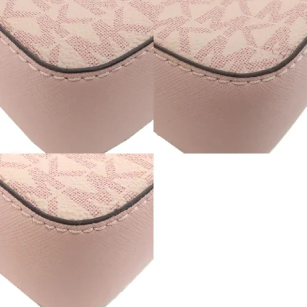 Michael Kors Pre-owned Fabric shoulder-bags Pink Dames