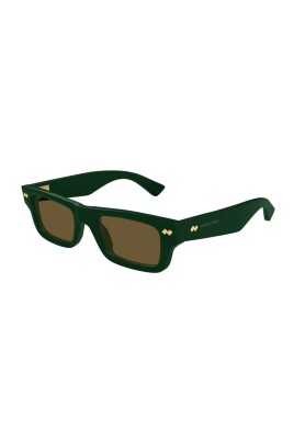 stylish-sunglasses-for-fashion-enthusiasts