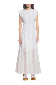 Robe longue en broderie anglaise blanche