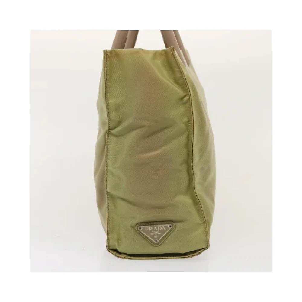 Prada Vintage Pre-owned Nylon handbags Green Dames