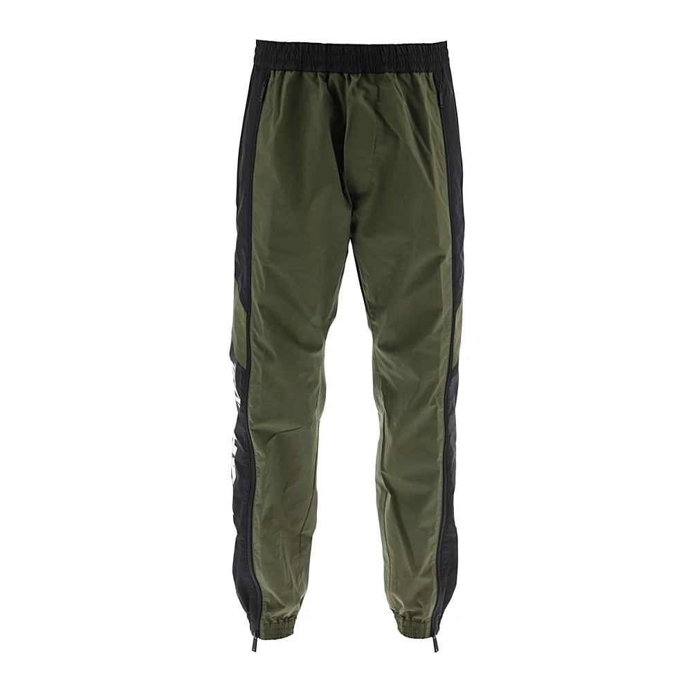 Dsquared2 Men's Green Stylish Pants For Every Occasion