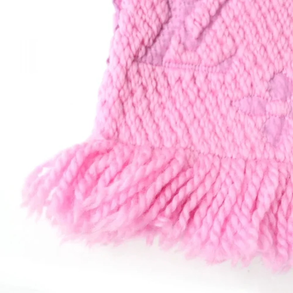 Louis Vuitton Vintage Pre-owned Wool scarves Pink Dames