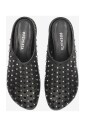 sabots-avec-details-cloutes
